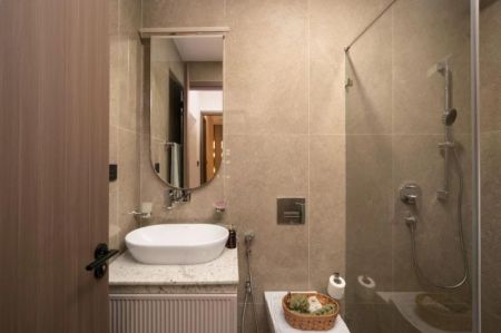 Bathroom - Fast Selling 03 bed room Apartment for Sale Colombo 8