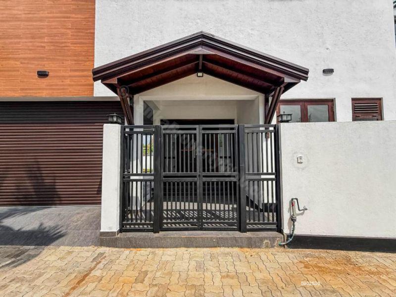 Exterior - House for sale in Mount Lavinia