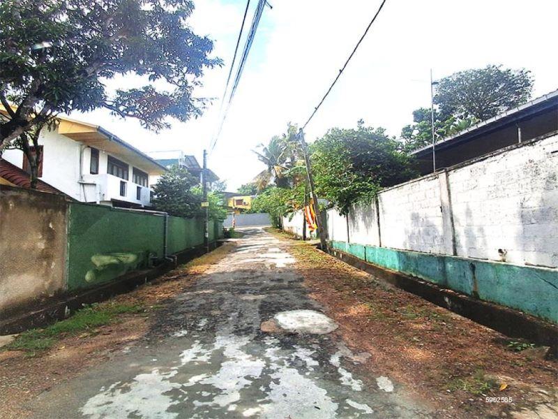 Bare Land for sale in Nugegoda