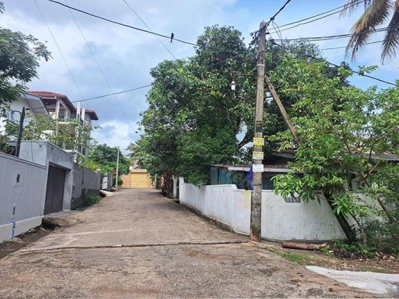 Bare Land for sale in Nugegoda