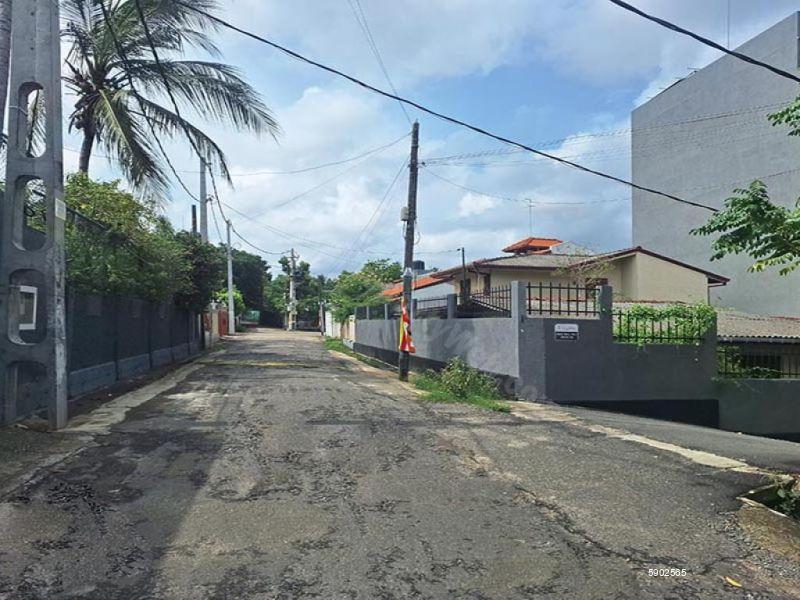 Bare Land for sale in Nugegoda