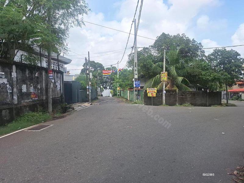 Bare Land for sale in Nugegoda
