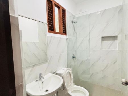 Bathroom - Modern 2 Storey Family Home For Sale (moratuwa) 