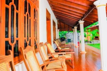 Dining room - (RH406) Furnished Villa with Swimming Pool for Sale in Beruwala