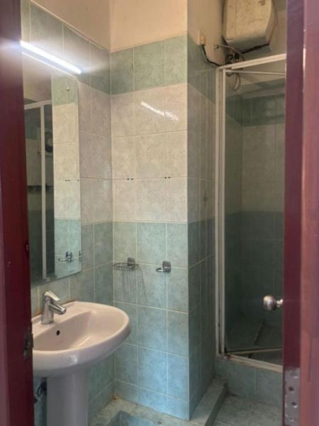 Bathroom - Cinnamon Garden - 03 Bedroom Furnished Apartment for Rent in Colombo 07 (A6034)-RENTED