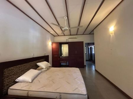 Bedroom - 4 Bedroom House for Rent in Colombo 5, R4843