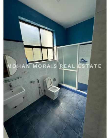 Bathroom - House for Sale Subuthipura - Battaramulla 