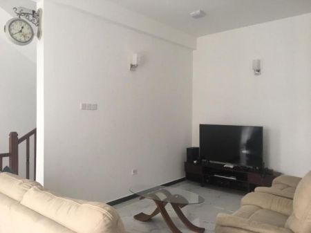 Living Room -  2 Story 5 rooms House for Sale in Kalubowila, Dehiwala - EH313