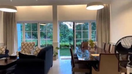 Living Room - Fully Furnished Luxury House For Rent in Sri jayawardena pura kotte - EH355