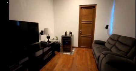 Living Room - Fully Furnished Luxury House For Rent in Sri jayawardena pura kotte - EH355