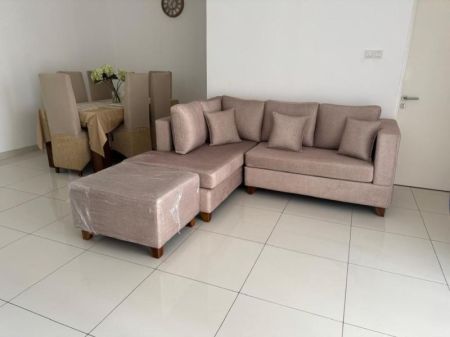 Living Room - Luxury 2BR Fully-Furnished Apartment for Rent in Battaramulla