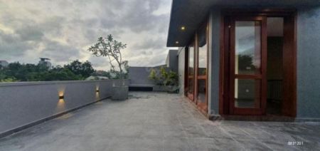 Exterior - Newly Built House for Sale in Malabe | 5 Bedrooms – 7 Perches | LKR 67.5 Million - KO-376