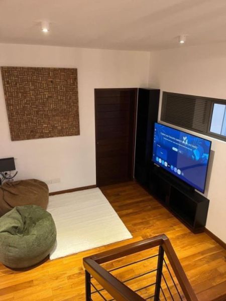 Living Room - Gated Community Villa for Rent – Battaramulla