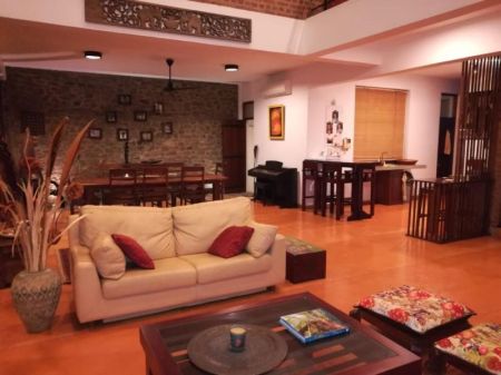 Living Room - House for rent in Battaramulla 