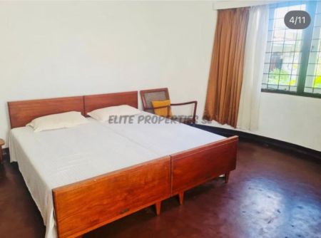 Bedroom - 🏡 Charming 3 Bedroom Upstairs Annex for Rent – Colombo 07