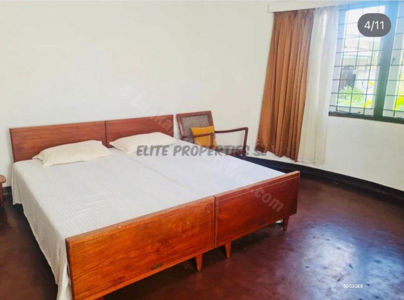 Bedroom - House for rent in Colombo 7