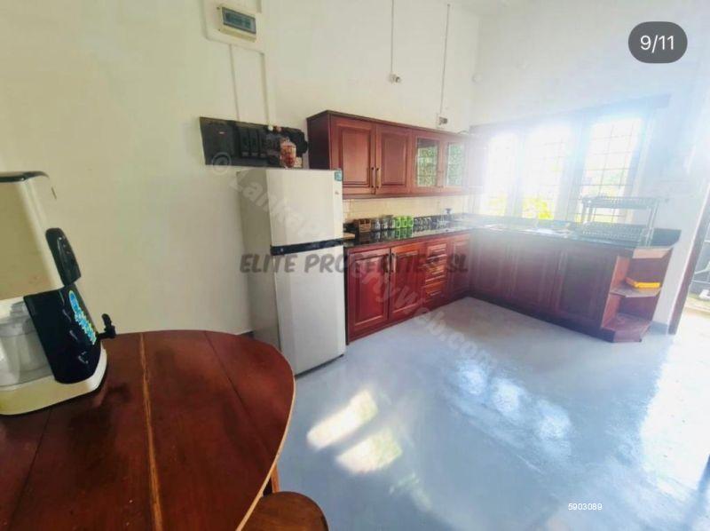 Kitchen - House for rent in Colombo 7