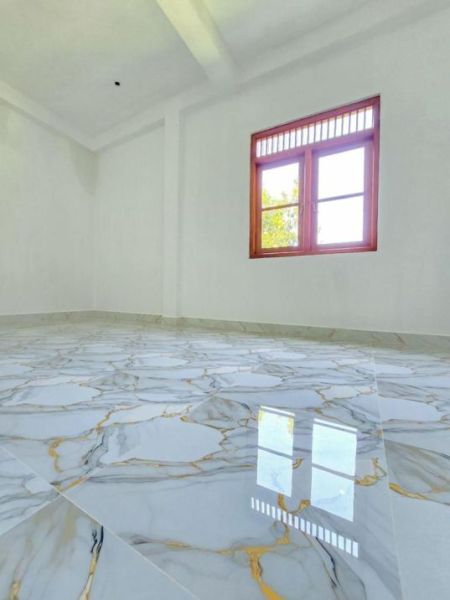 Bathroom - 4 Bedroom House for Sale - Kandy | LKR 19,500,000 (EM606)