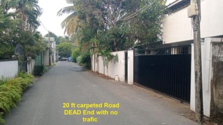 Exterior - 5BR House for Sale in Boralesgamuwa | LKR 62 Million