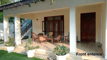 Exterior - 5BR House for Sale in Boralesgamuwa | LKR 62 Million