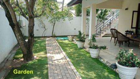 Exterior - 5BR House for Sale in Boralesgamuwa | LKR 62 Million