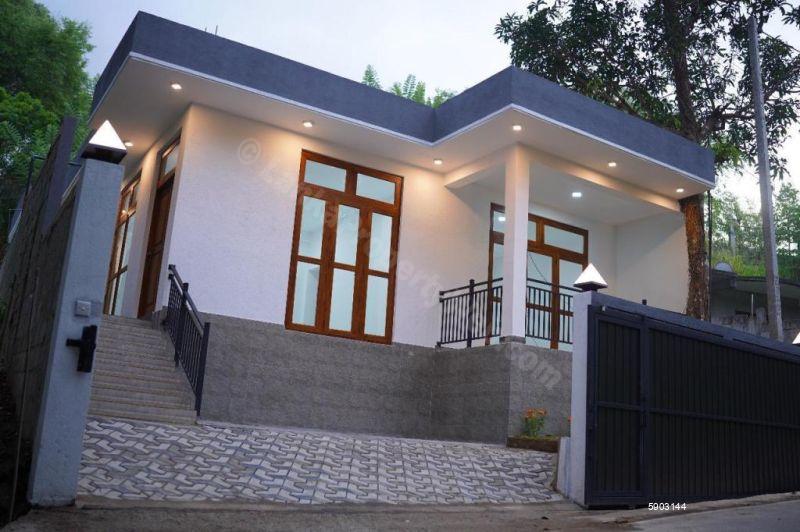 Exterior - House for sale in Mount Lavinia