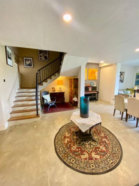 Living Room - Three Stories Luxury House For Sale in Malabe - EH385