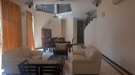 Living Room - 2 Story House For Sale in Rosmead Place, Colombo 7 - EH387