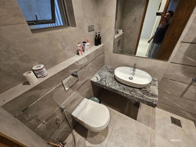 Bathroom - Apartment for rent in Colombo 4