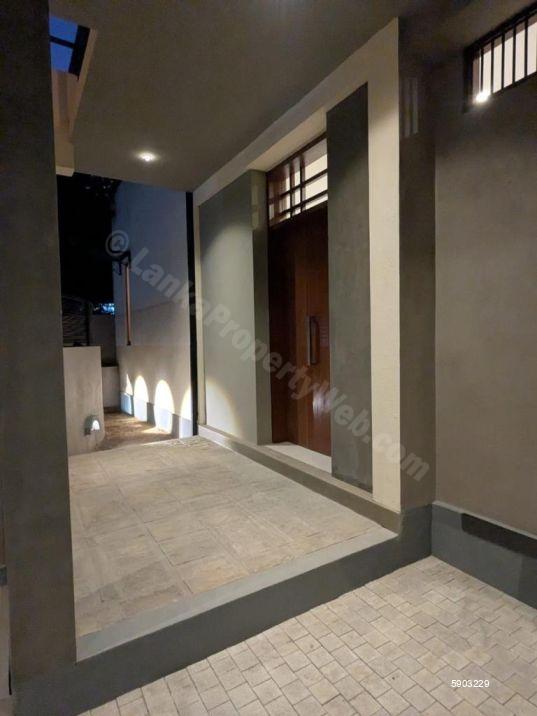 House for sale in Malabe