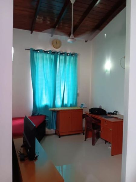 Living Room - Modern 5 Bedrooms Unfurnished House For Sale in Pannipitiya -EH404
