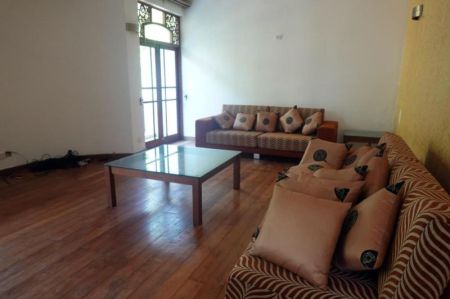 Living Room - Nugegoda, Nawala Road house for Rent - EH412