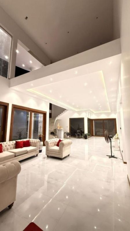 Living Room - 3-Storey House for Sale in Piliyandala Bokundara - EH413