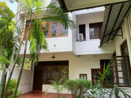 Exterior - 32 Perch Land with 5 Bedroom House for Sale in Colombo 7, S1914