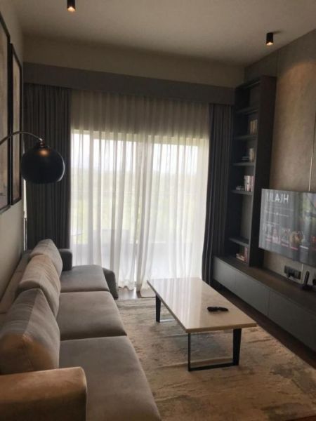 Living Room - Canterbury Golf 2BR Apartment For Rent in Piliyandala - EA839