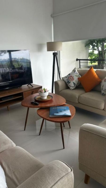 Living Room - Clearpoint Residence 3BR Furnished Apartment For Sale in Rajagiriya - EA856