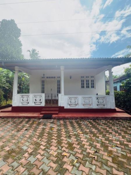 Exterior - House for Sale in Nawalapitiya (SSPH-377)