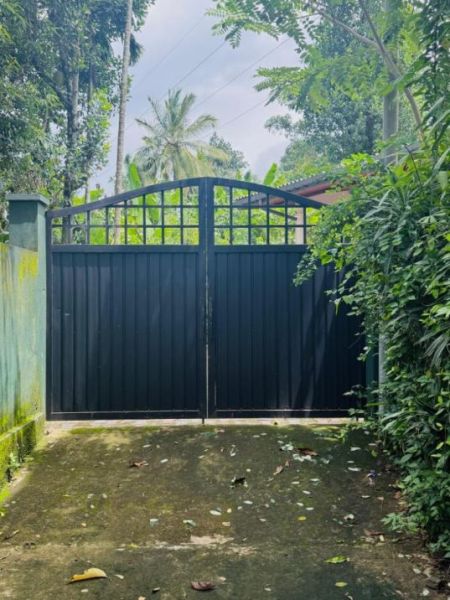Exterior - House for Sale in Nawalapitiya (SSPH-377)