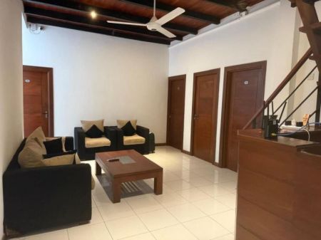 Living Room - Six-Bedroom Serviced Apartment for Rent in Colombo 02 – PDA489