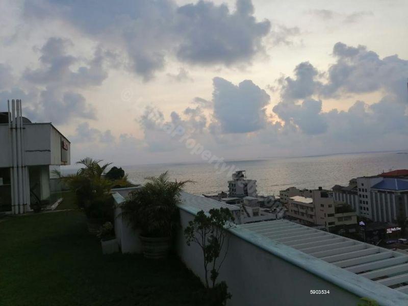Exterior - Apartment for sale in Colombo 3