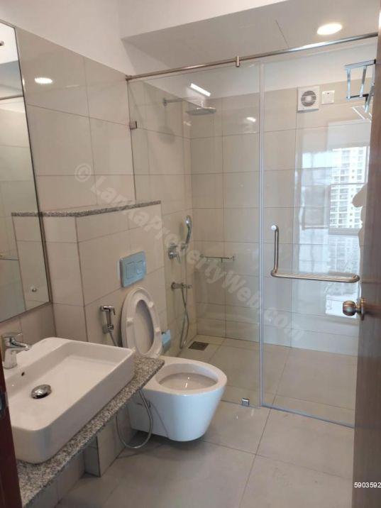 Bathroom - Apartment for sale in Rajagiriya