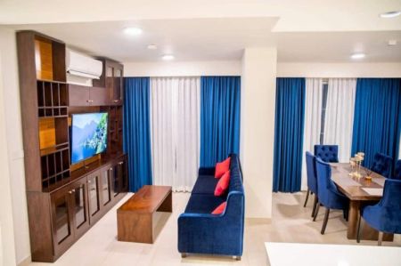Living Room - Fully furnished 2 Bedroom apertment for rent in City Centre, Colombo 2