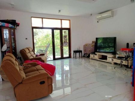 Living Room - Luxury 4 Bedrooms House for Rent in Thalawathugoda - Madiwela Road | LKR 900,000 Per Month | KO-129