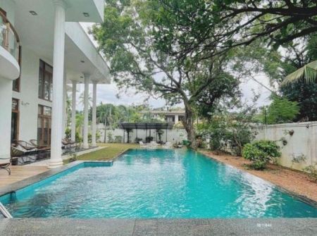 Exterior - Luxury 4 Bedrooms House for Rent in Thalawathugoda - Madiwela Road | LKR 900,000 Per Month | KO-129