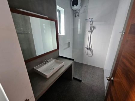 Bathroom - Brand New 2 Bed Apartment For Rent in Rajagiriya