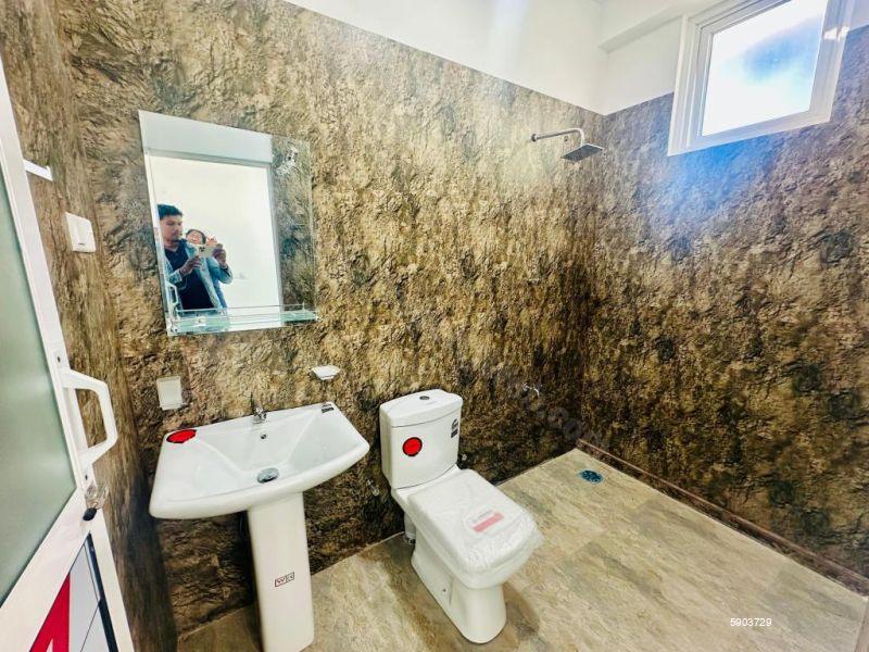 Bathroom - House for sale in Ja Ela