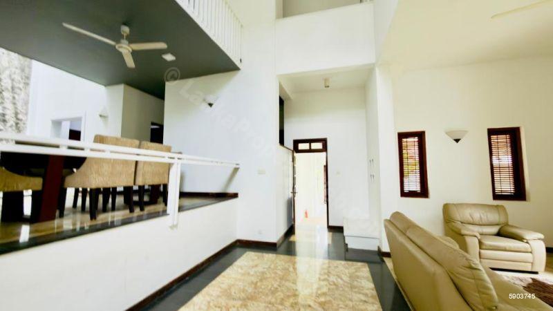 House for rent in Thalawathugoda