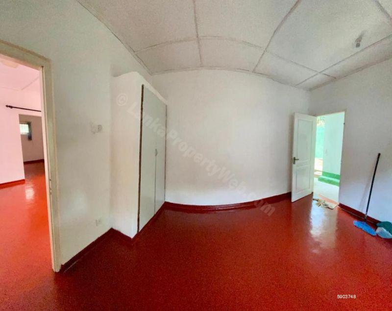 House for sale in Battaramulla