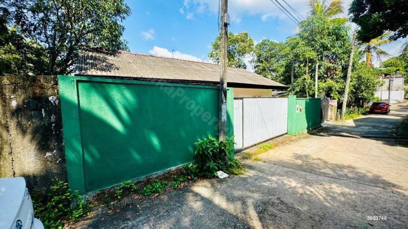 House for sale in Battaramulla