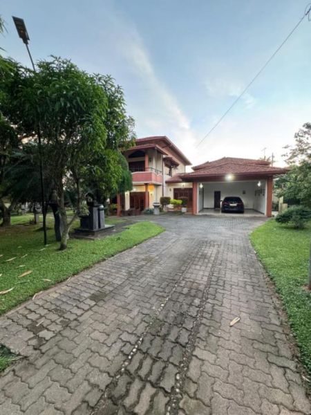 Exterior - Ref(P-SAM-857)Prestigious Luxury Villa for Rent in Wattala LKR 525,000/- (Negotiable)